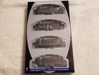 HO Athearn RoundHouse Collector's White Pass & Yukon Route Overton Set 