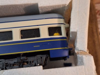 HO_Rivarossi_Limited-Edition_American_Orient_Express_Train_Set_0824_Walthers_DCCs_8xLighted_BROKEN_14