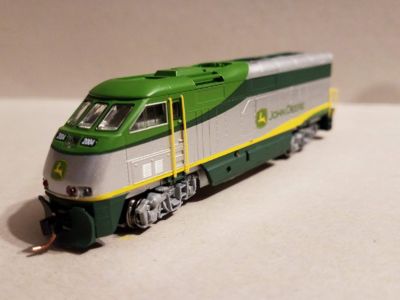 John Deer F59 PHI DC Locomotive #2400