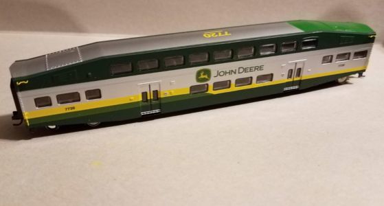 85' John Deer Bombardier Coach Passenger Car #7720