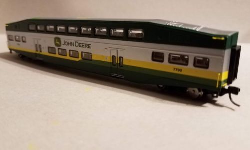 85' John Deer Bombardier Coach Passenger Car #7790