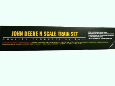 Athearn John Deere N scale Train Set